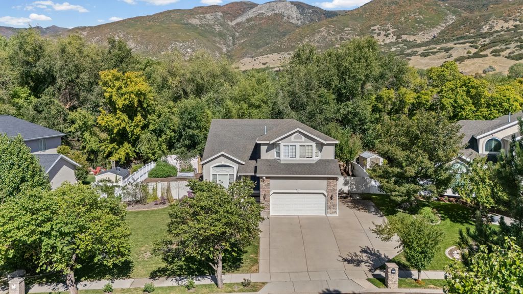 1071 S 55 W, Farmington