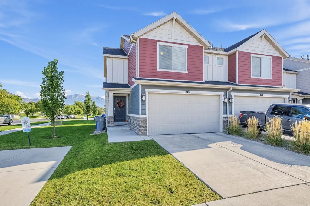 216 E Hummingbird Ct, Saratoga Springs