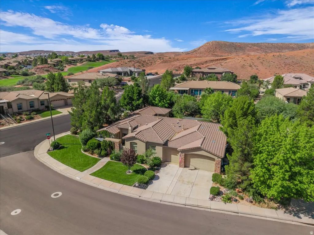 293 N Lost Dr, St. George