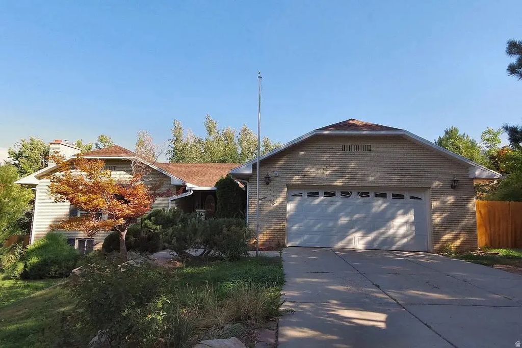 1482 E 4600 S, Ogden