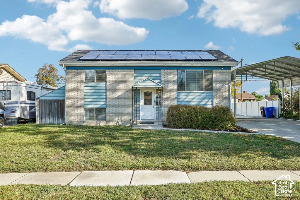 626 W Ivy Dr, Midvale