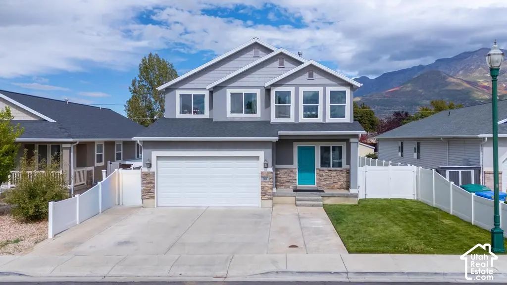 39 E 300 N, Orem