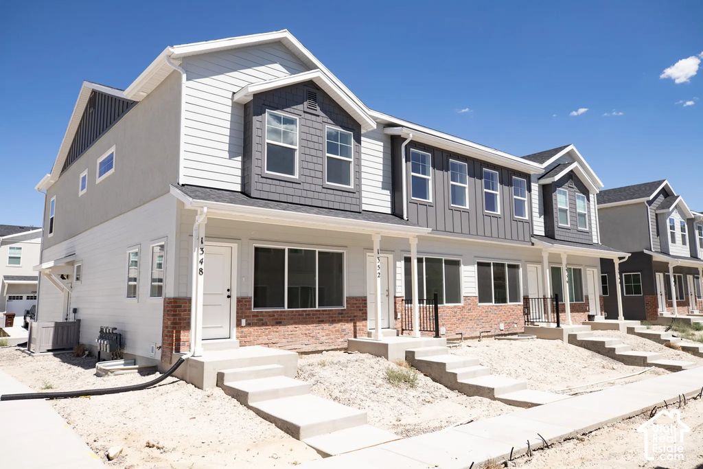 1348 E Goldie Lou Lane Unit 52, Eagle Mountain