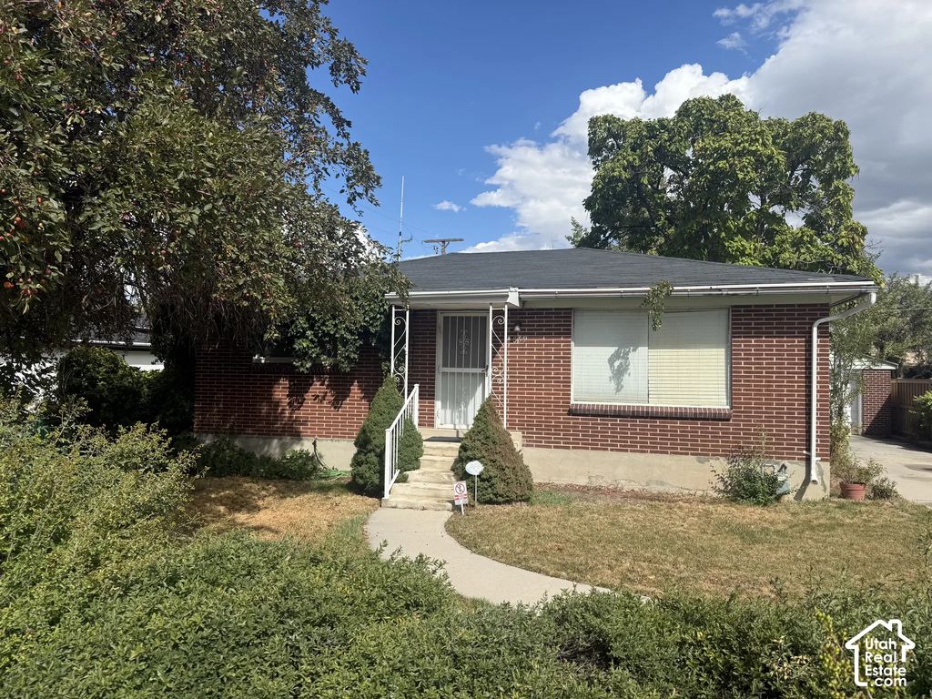 855 E 4200 S, Millcreek