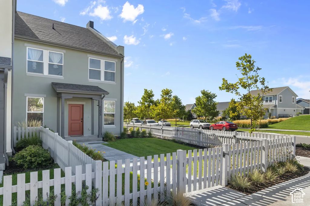 6233 W South Jordan Pkwy, South Jordan