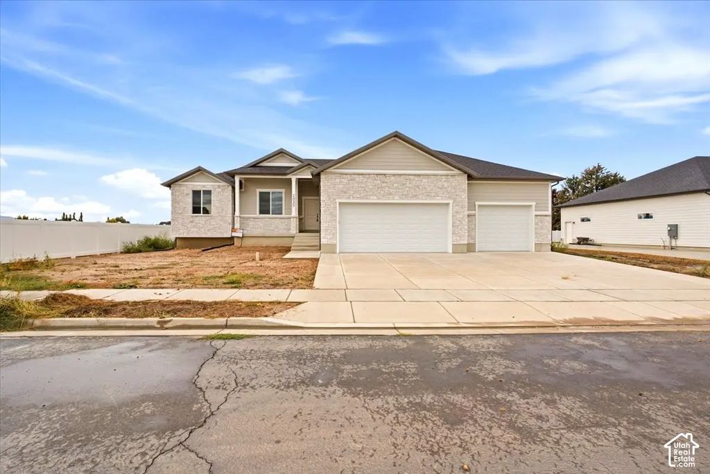 2935 W 1200 S, Syracuse