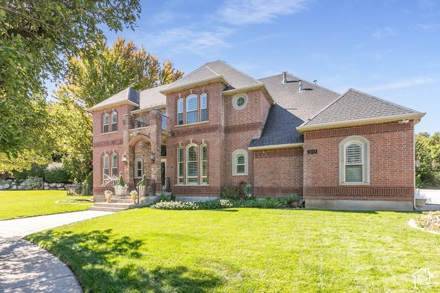 8149 S 2425 E, South Weber