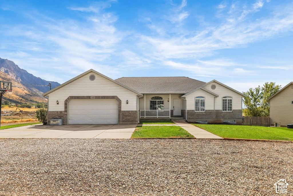 1045 W 3600 S 4, Perry