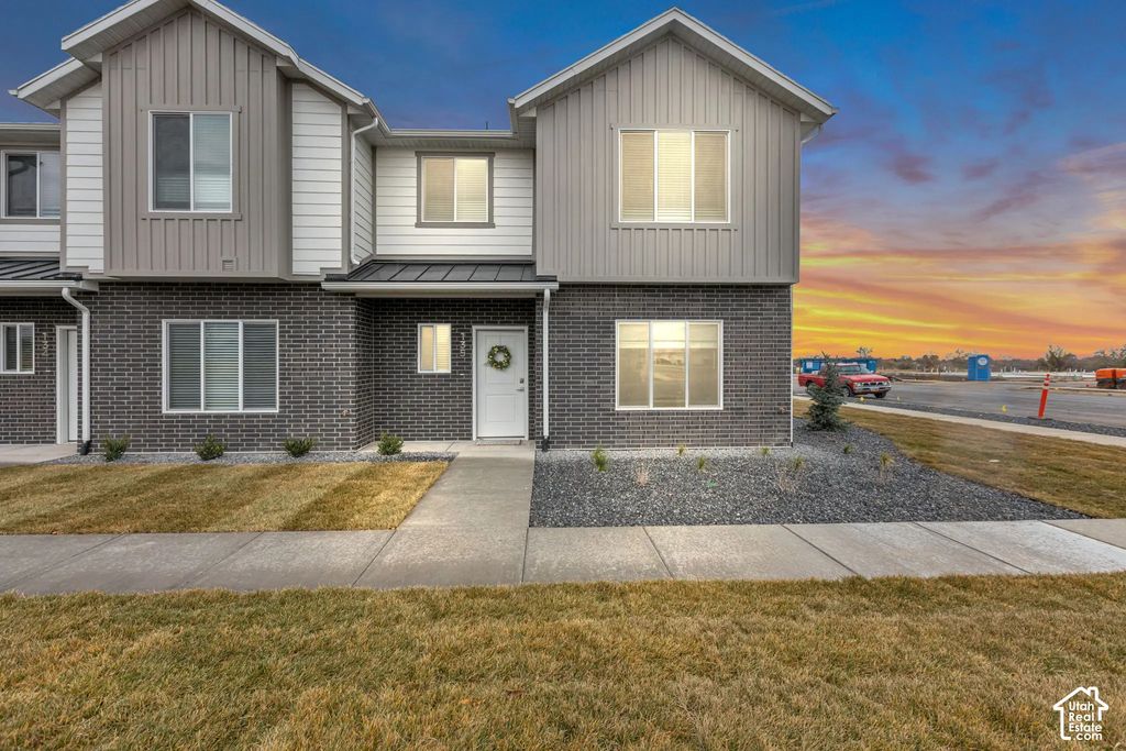 292 E 1650 N 137, North Ogden