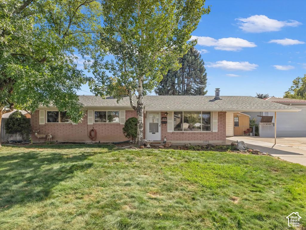 2058 E Rolling Knolls Way S, Cottonwood Heights