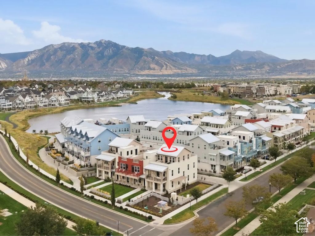 4791 W Isla Daybreak Rd, South Jordan