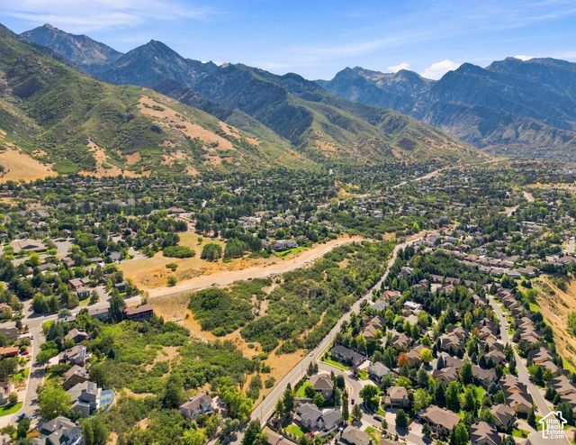 8282 S Wasatch Blvd, Cottonwood Heights