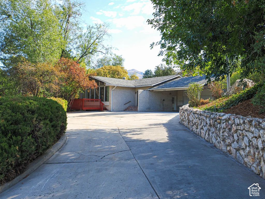 3765 Honeycut Rd, Salt Lake City