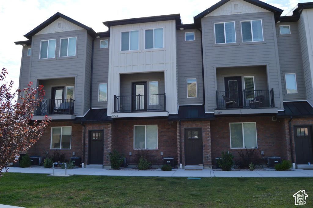 1293 E 1620 S, Ogden