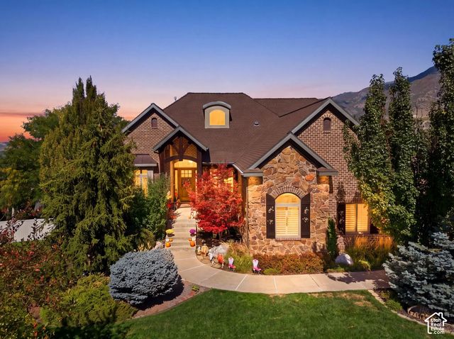 2578 E 8150 S, South Weber