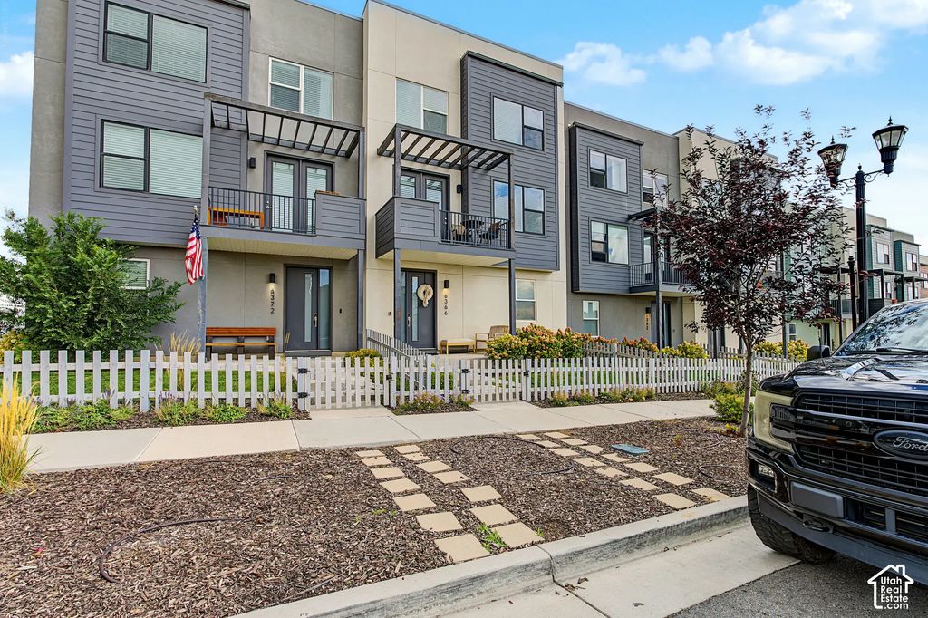 6366 W South Jordan Pkwy S, South Jordan