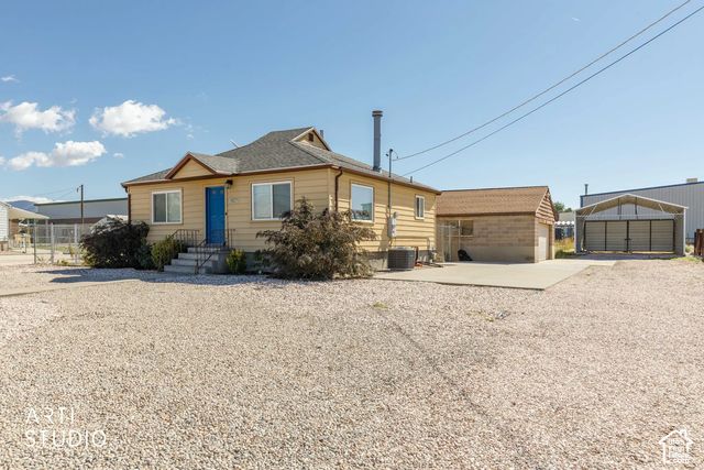1527 W 3300 S, Ogden
