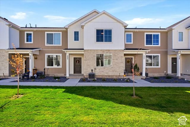225 W 690 N, Smithfield