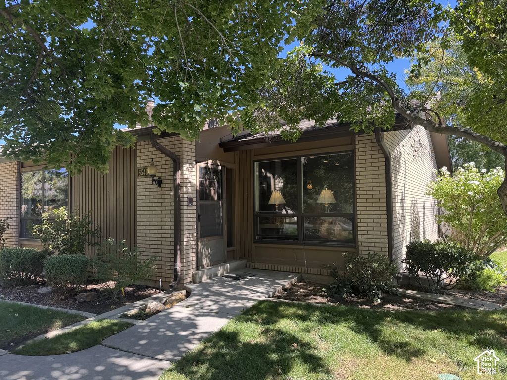 6540 S 1660 E, Murray