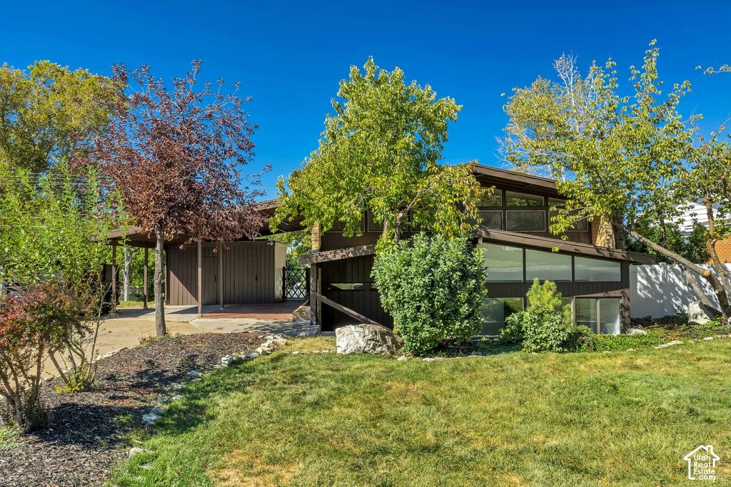 116 S Tartarian E, Bountiful