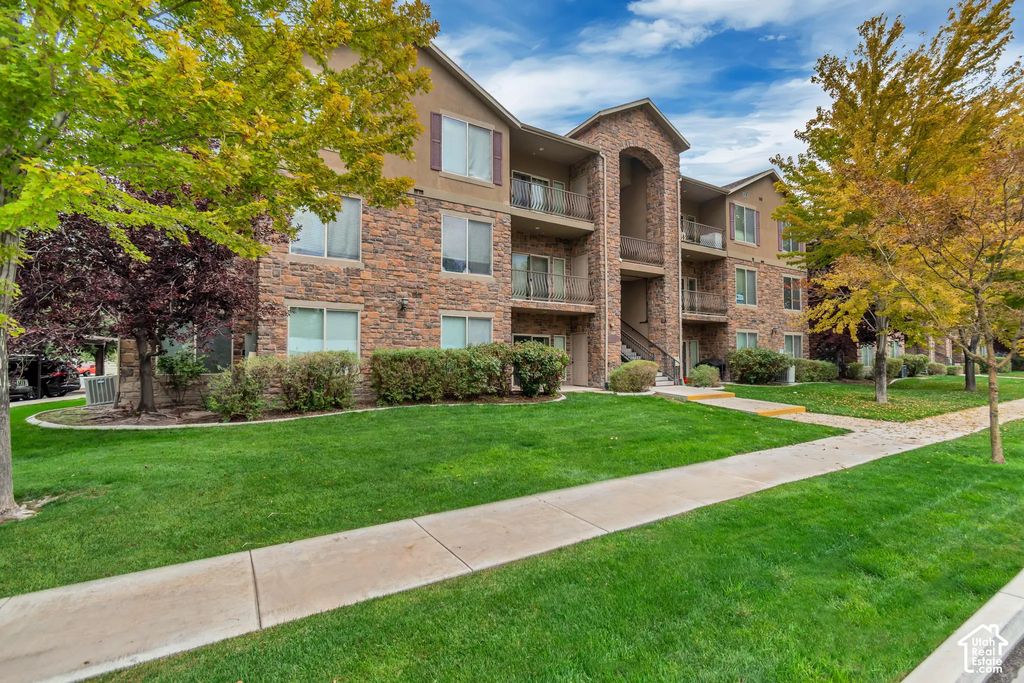 476 W 200 N 208, Springville