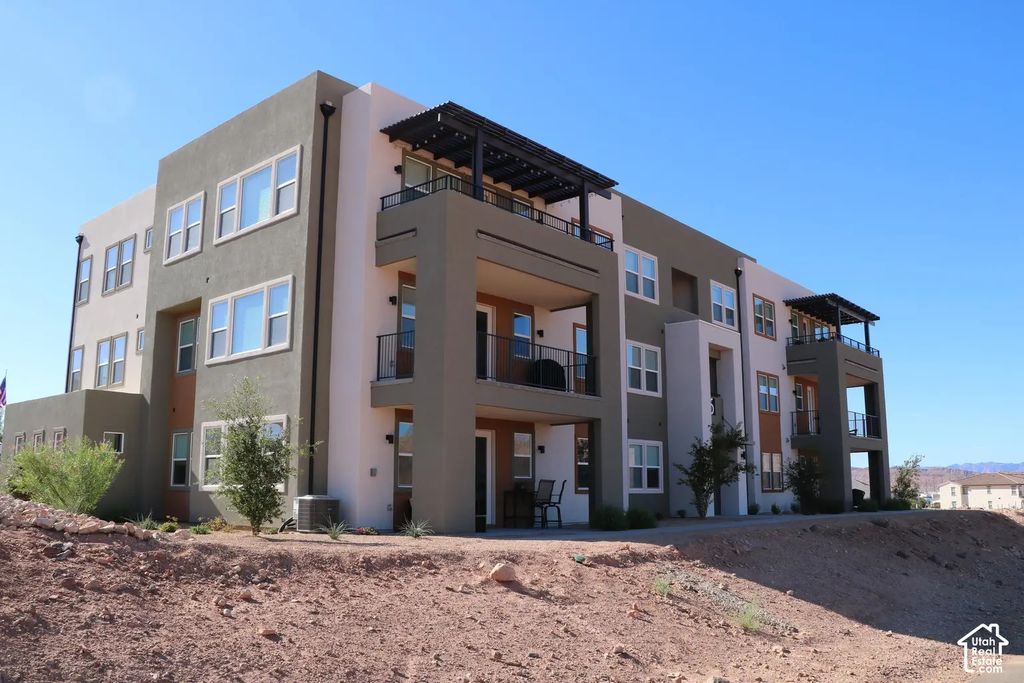 5599 S Carnelian Pkwy 603, St. George