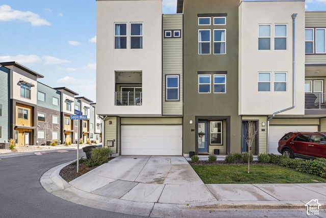 604 N Sego Way 222, Farmington