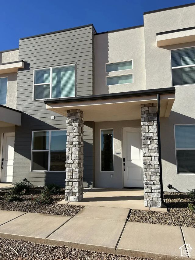 1068 E Malibu Ln, Washington