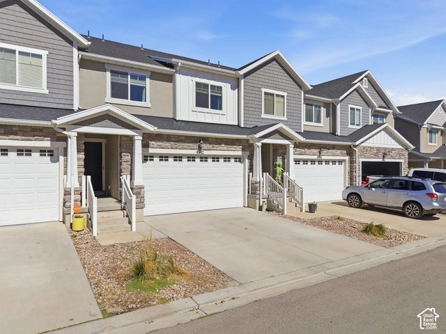 4902 W Spire Way, Riverton