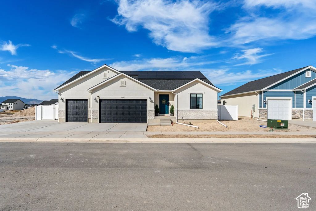 2393 E Sunflower Dr S, Eagle Mountain