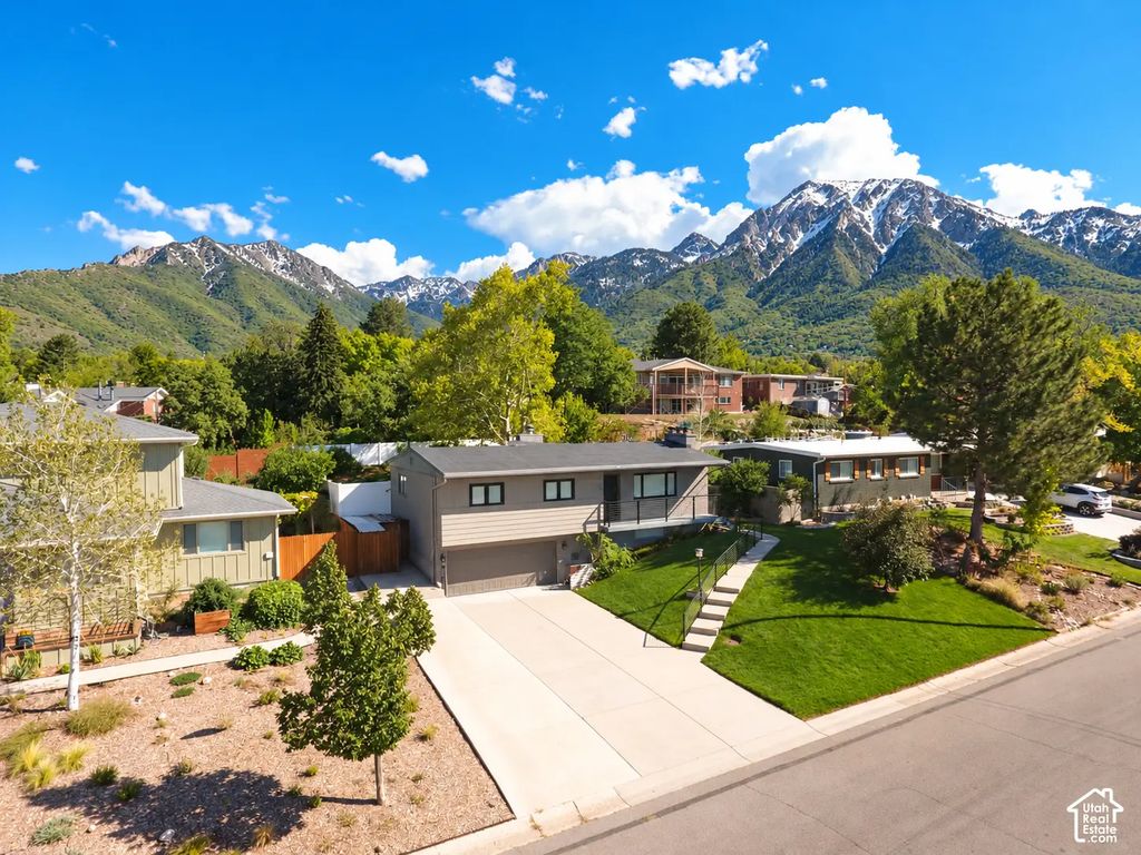 4075 S Olympic Way, Holladay