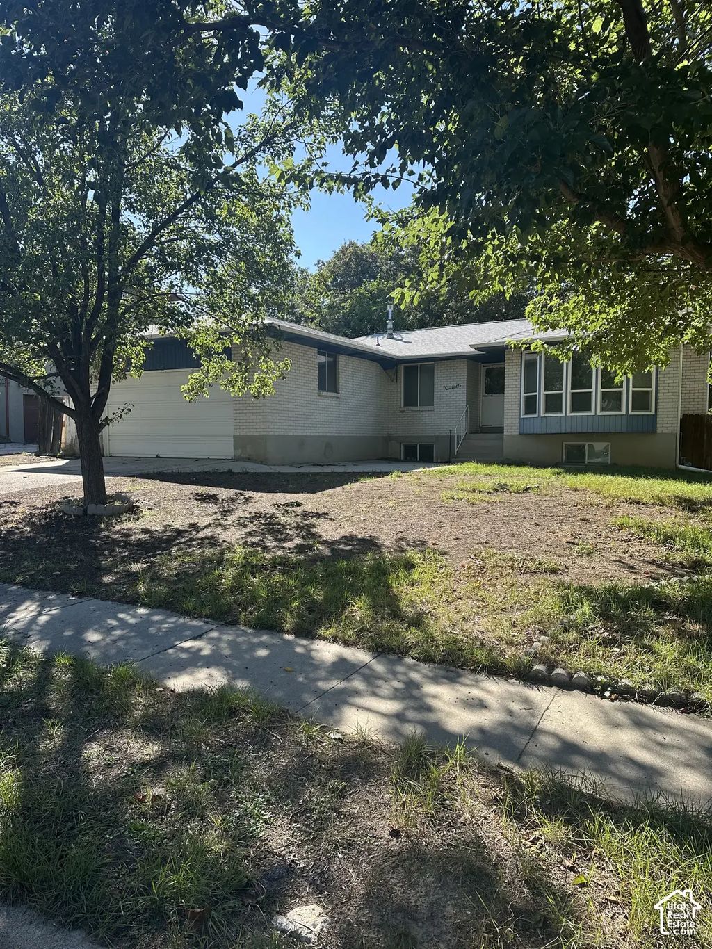 8228 S Bettina Ln E, Sandy