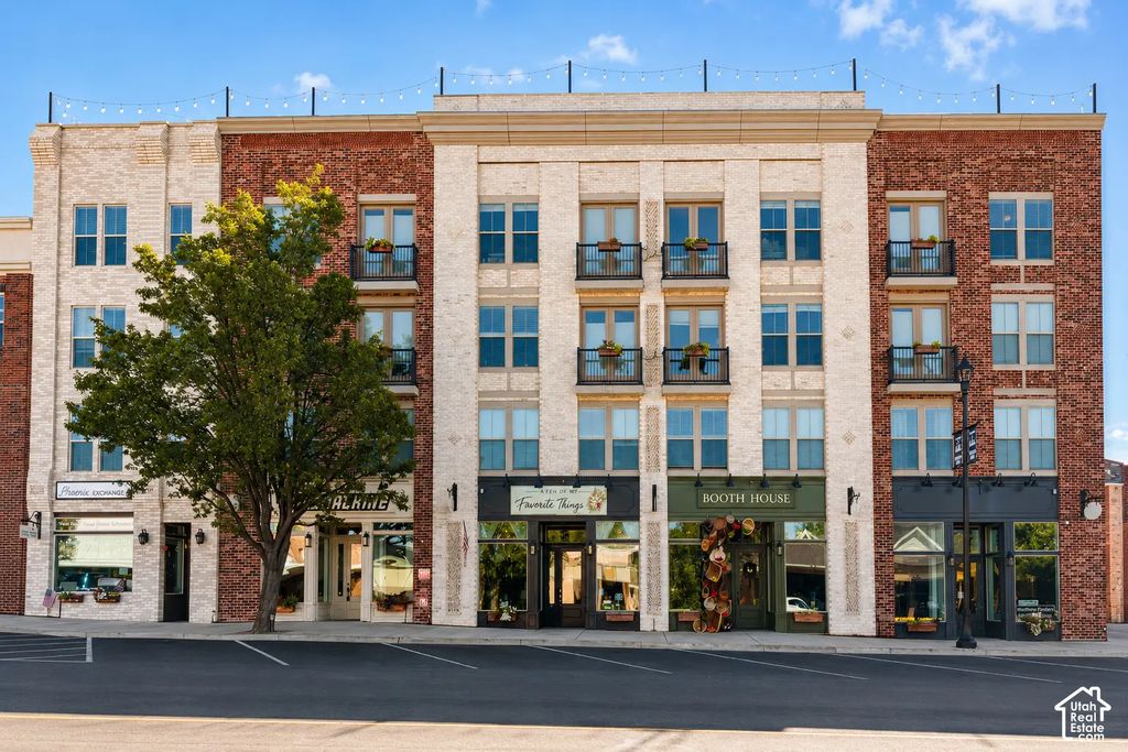 59 S Main St, Pleasant Grove
