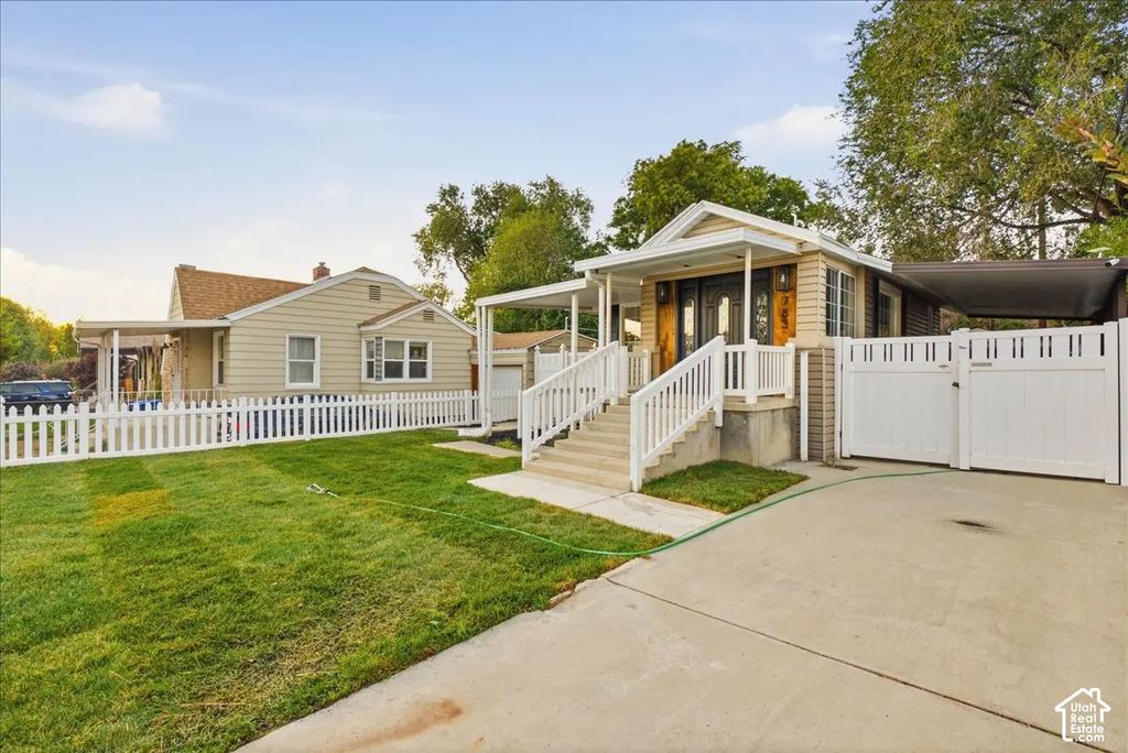 783 E Springview Dr, Millcreek