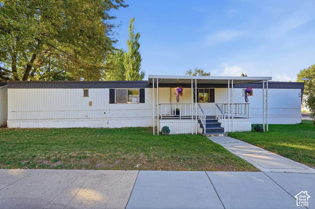 900 Century Dr 45, Ogden