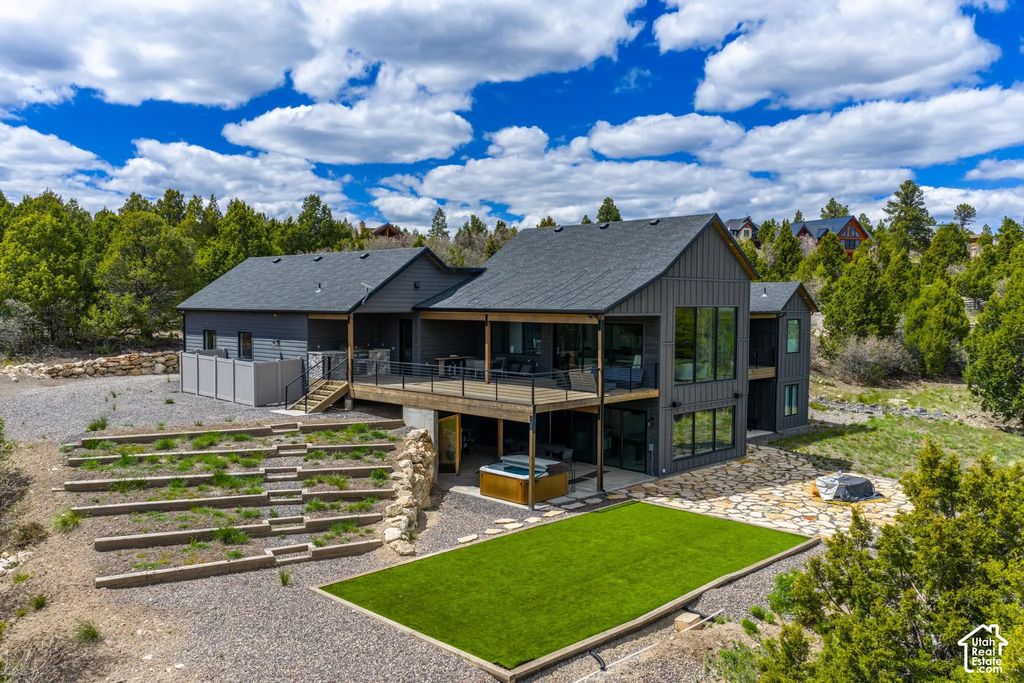3780 N Royal Dr, Duck Creek Village