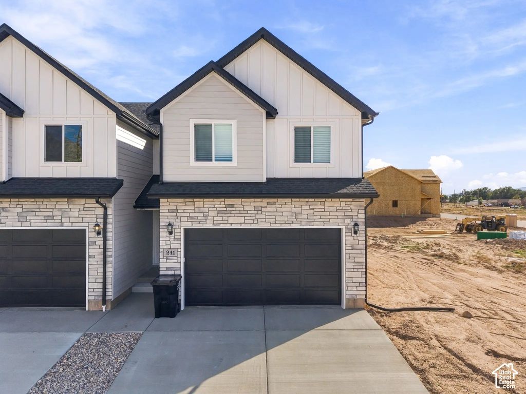 275 W 854 N 34, Nephi
