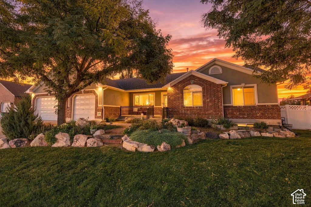 12171 S Margaret Rose Dr, Riverton