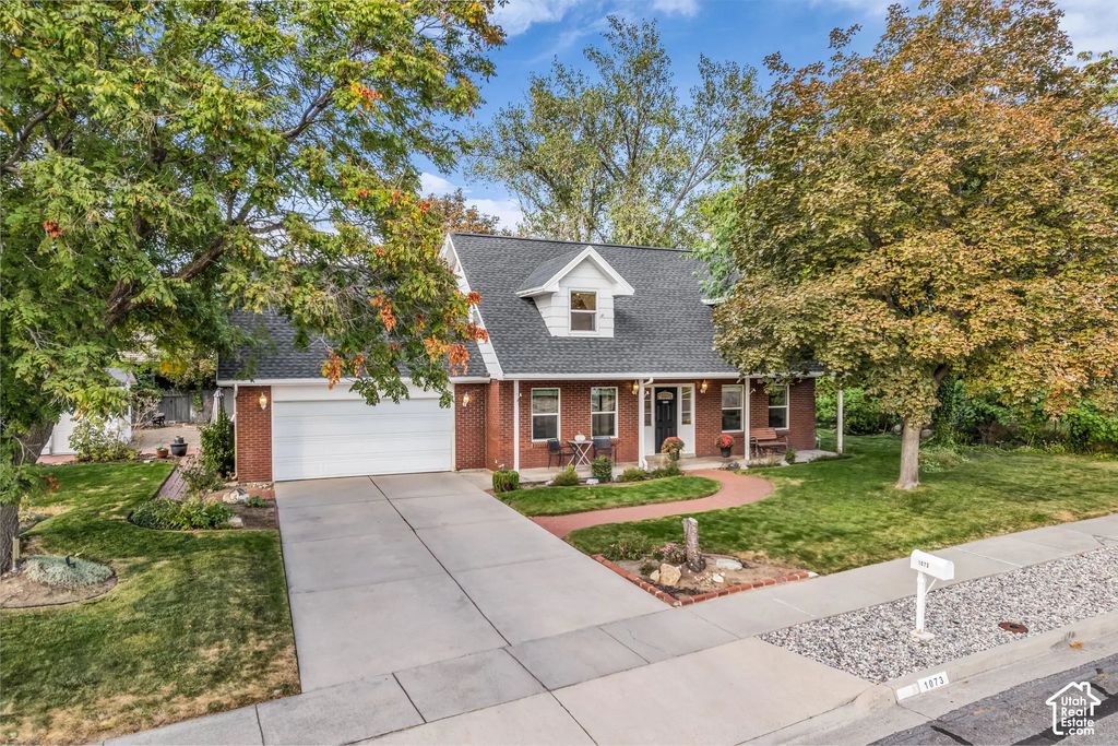 1073 E Pineridge Rd, Sandy