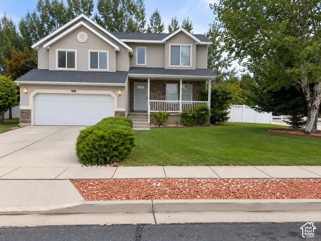 1016 N 1235 W, Clinton