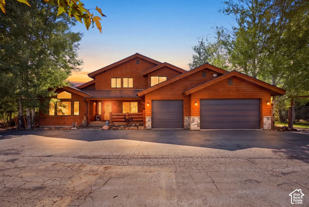 8880 N Meadowview Rd, Park City