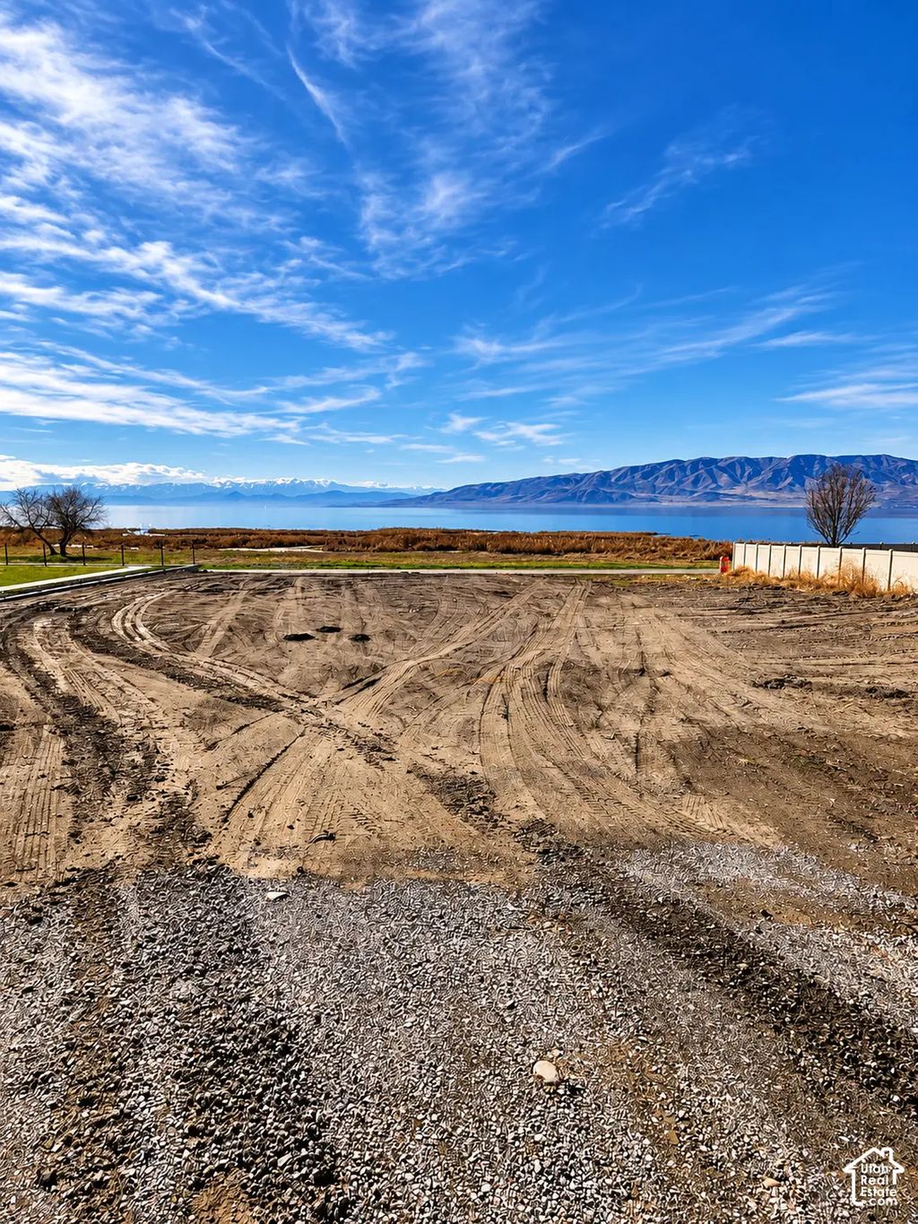 272 S Sunset Dr W 53, Vineyard
