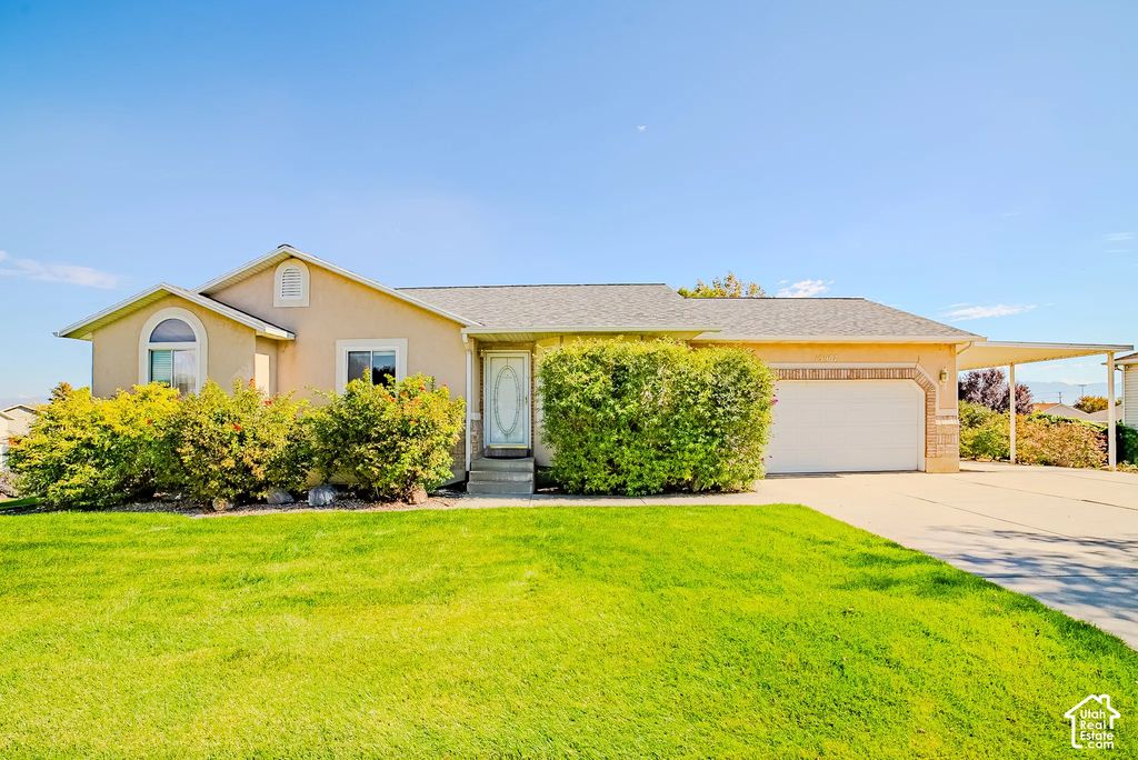 13907 S Kessler Peak Cir W, Riverton