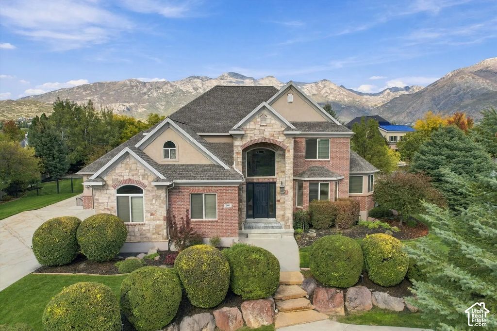 390 W River Cir, Alpine