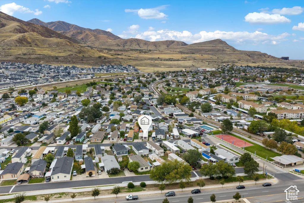 Cellular Direction Finders 3704 S 3704 S Deer Valley Dr, Magna Property Listing: MLS® #2192259