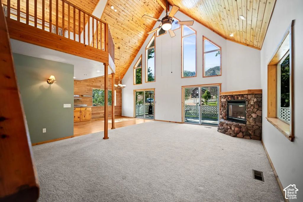 915 E Cedar Berry Ln, Pine Valley Property Listing: MLS® #2193115