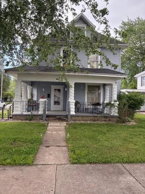 201 College Street, Urbana