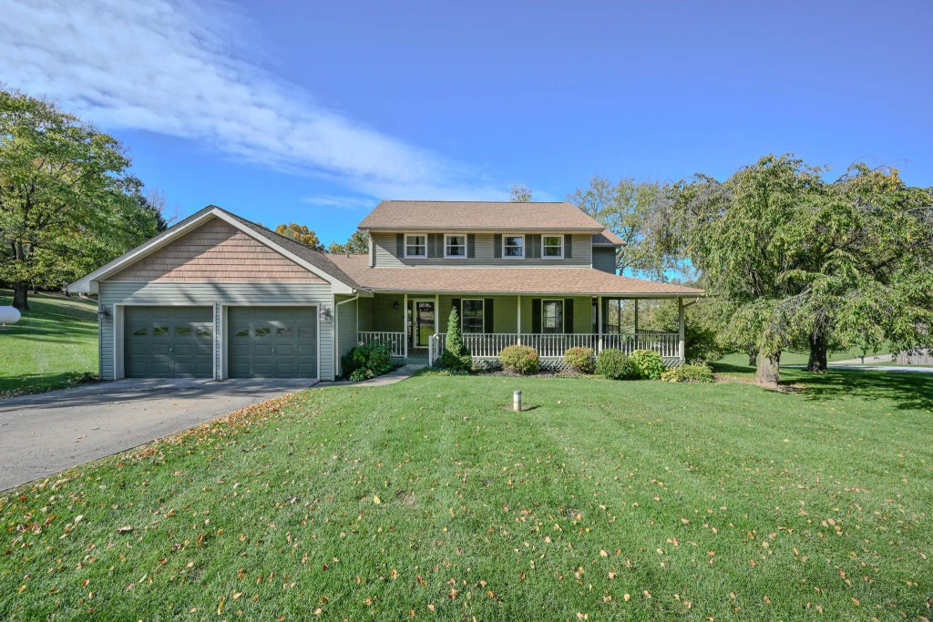 115 Deer Run Road, Urbana