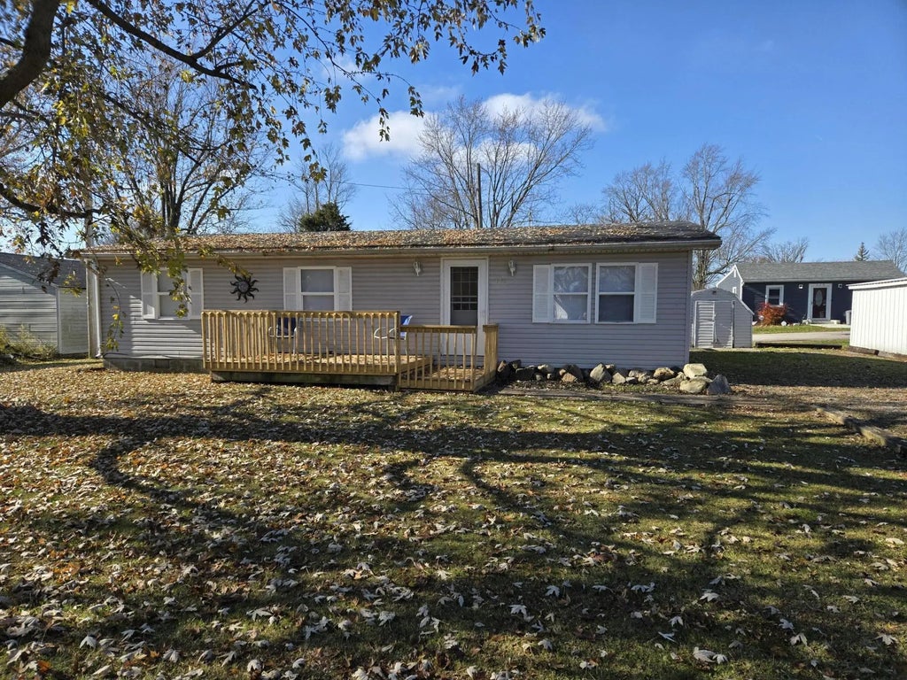 718 High Avenue, Russells Point