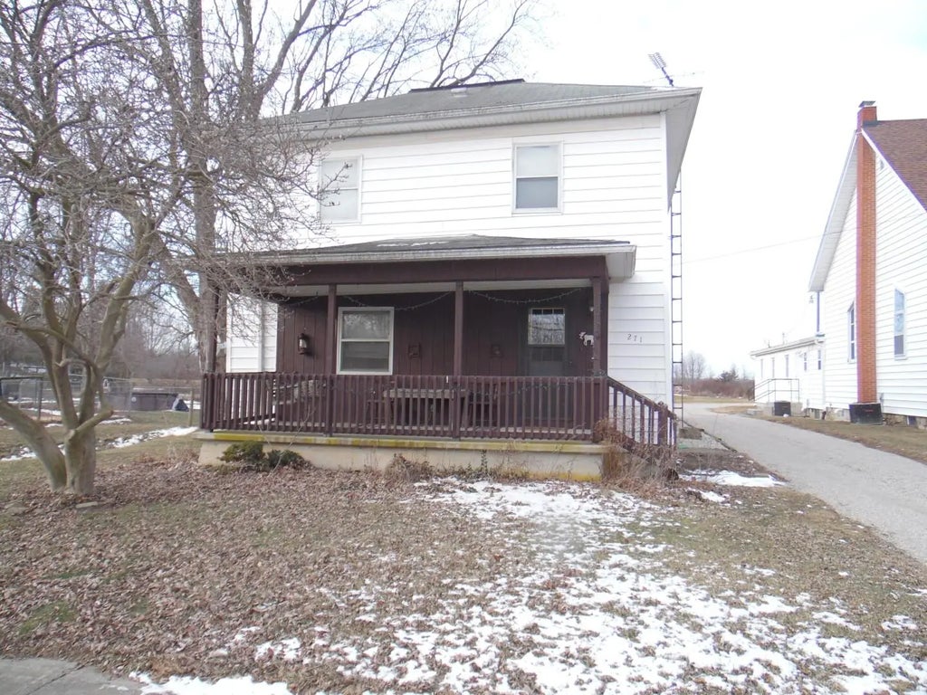 271 N Dean Street, West Mansfield